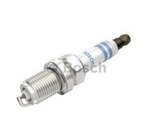 Искрова свещ с платинен PLATIN централен електрод  (CNG/LPG-Gas)  BOSCH BO 0242245571